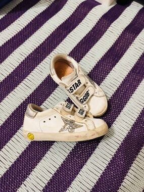 Golden Goose Kids White Sneakers with Silver Glitter Star and Metallic Heel